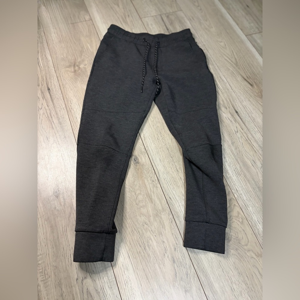 American Eagle Black Jogger Pants